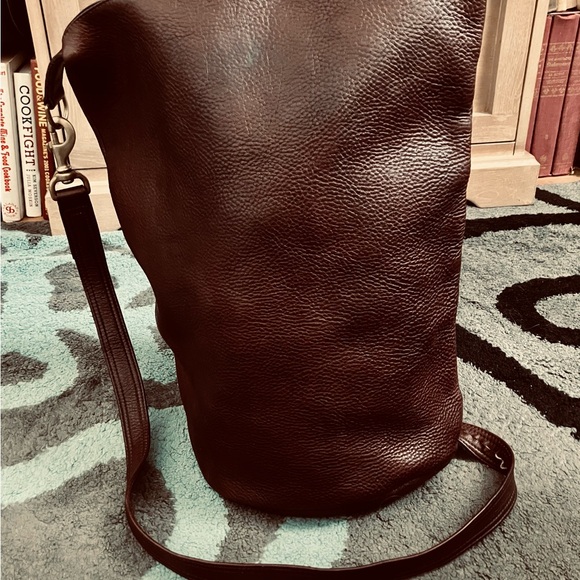 Vintage Brown Leather Hobo Bag - Picture 3 of 11